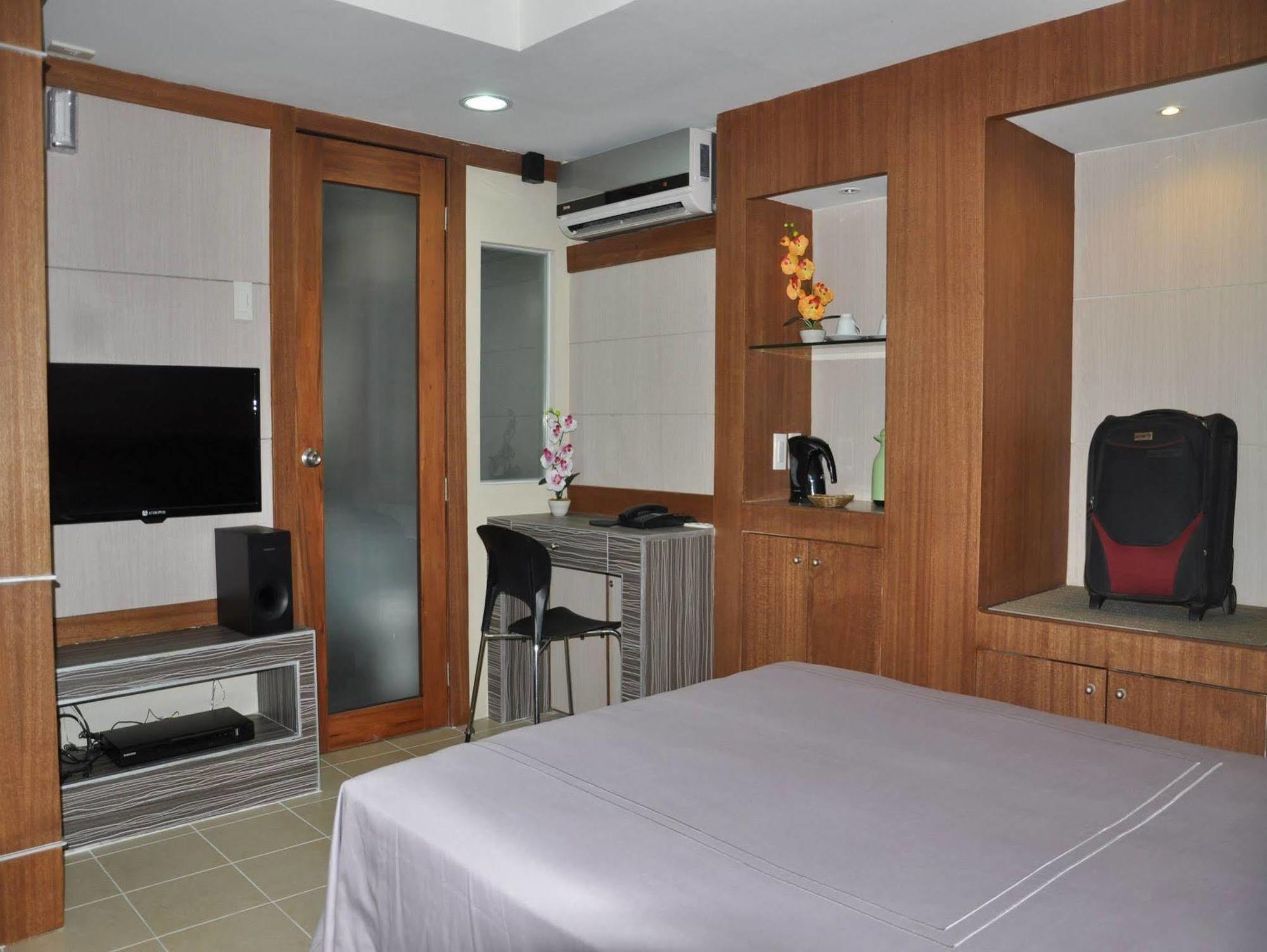 Casa Verde Boutique Hotel And Gardens Imus Экстерьер фото